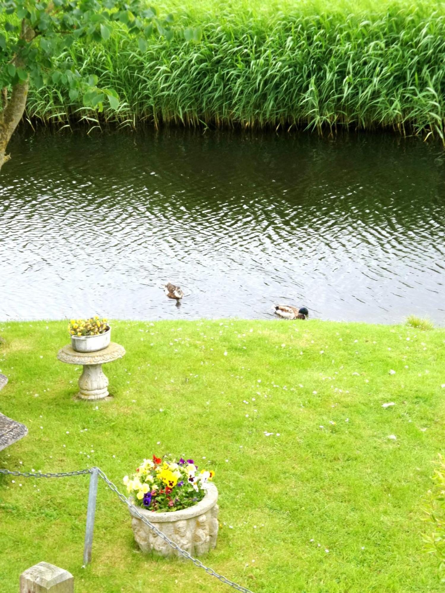 Leonie 6 Pers Holiday Home With A Large Garden Close To The Lauwersmeer Anjum Экстерьер фото